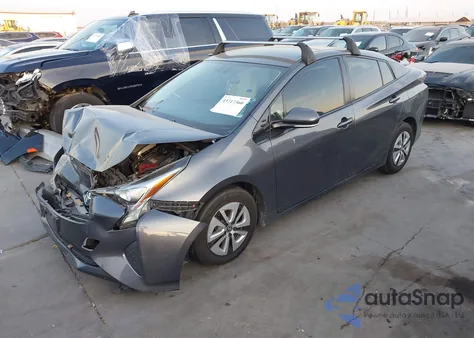 2016 Toyota Prius Four z USA, uszkodzony, nr VIN JTDKARFU4G3002606
